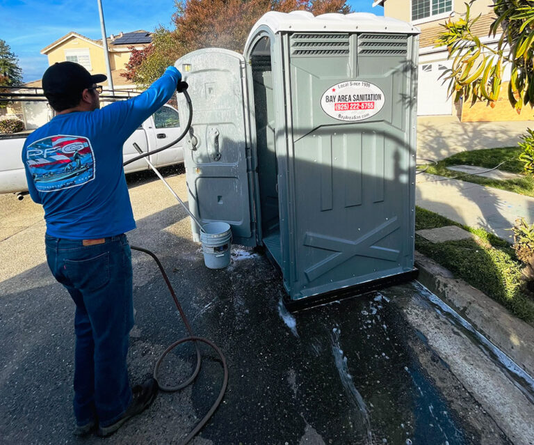 Porta Potty rentals in the city of Pleasant Hill, CA Bay Area