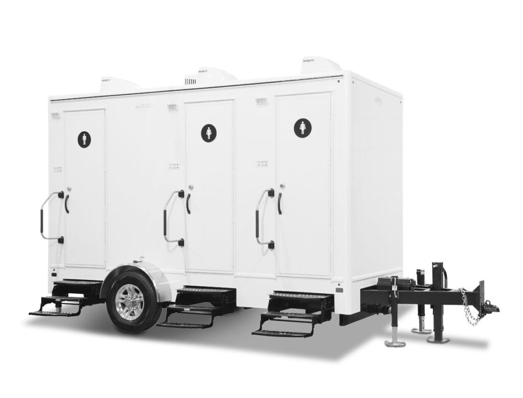 3-stall-luxury-trailer-exterior
